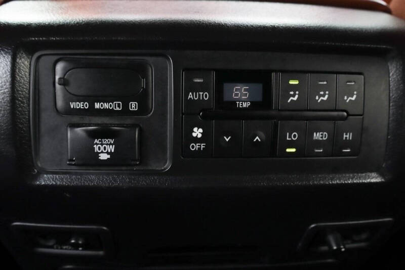 2021 Toyota Sequoia Platinum