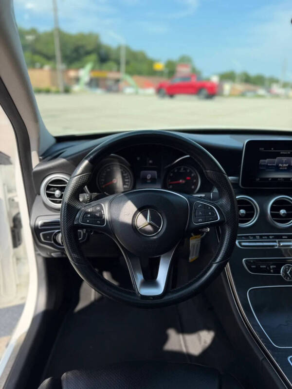 2017 Mercedes-Benz C-Class