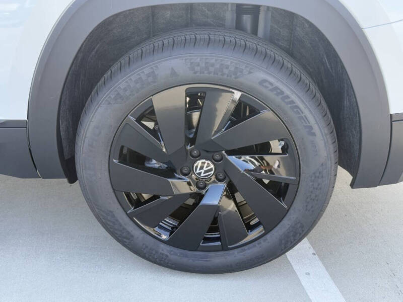 2026 Volkswagen Atlas SE