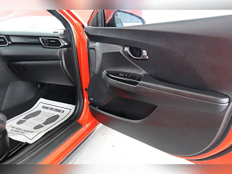 2019 Hyundai Veloster