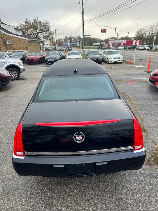 2011 Cadillac DTS Pro Coachbuilder Limo