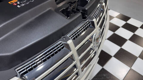 2013 Cadillac Escalade Luxury