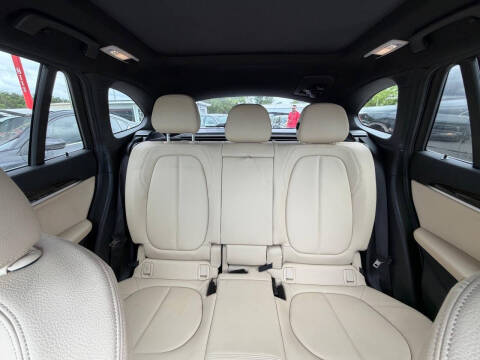 2017 BMW X1 xDrive28i