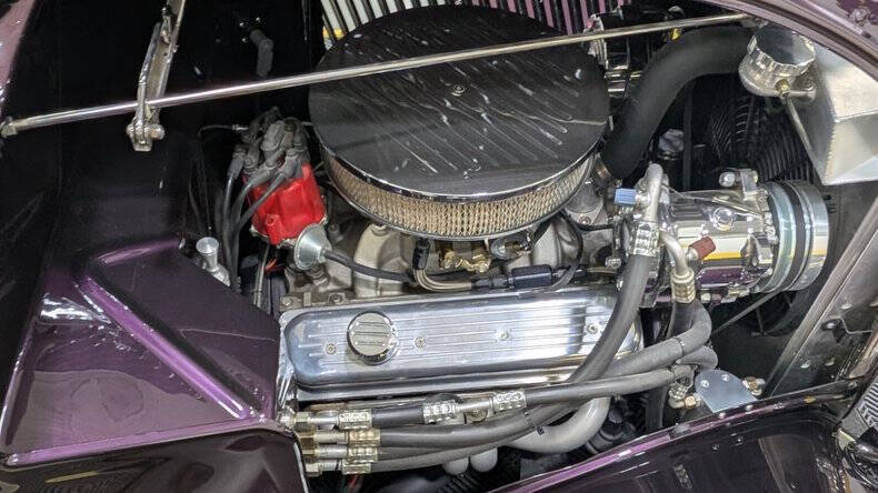 1934 Ford Deluxe