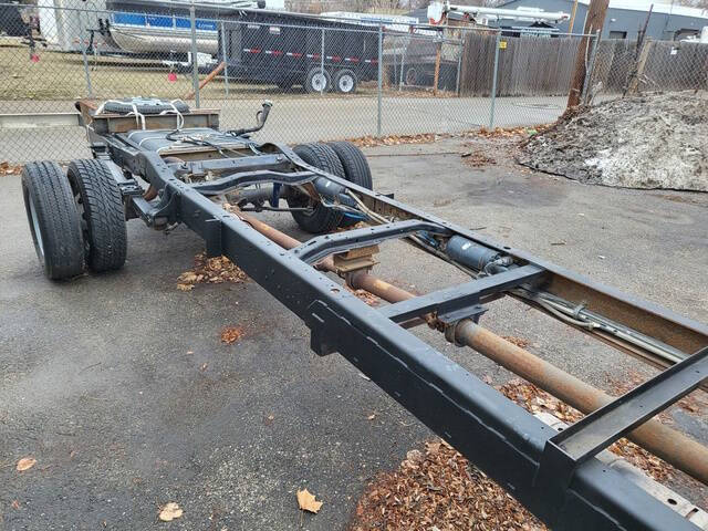 1999 Ford E-Series E-450 SD