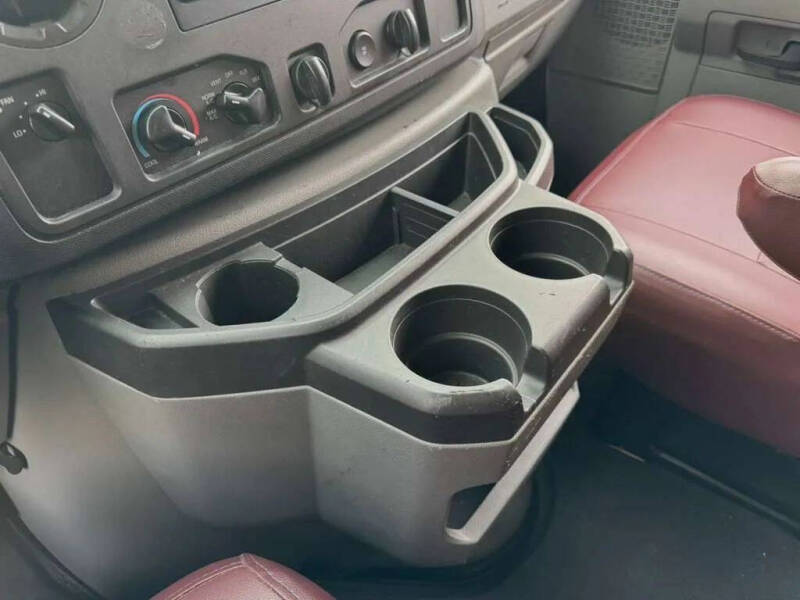 2013 Ford E-Series E-150