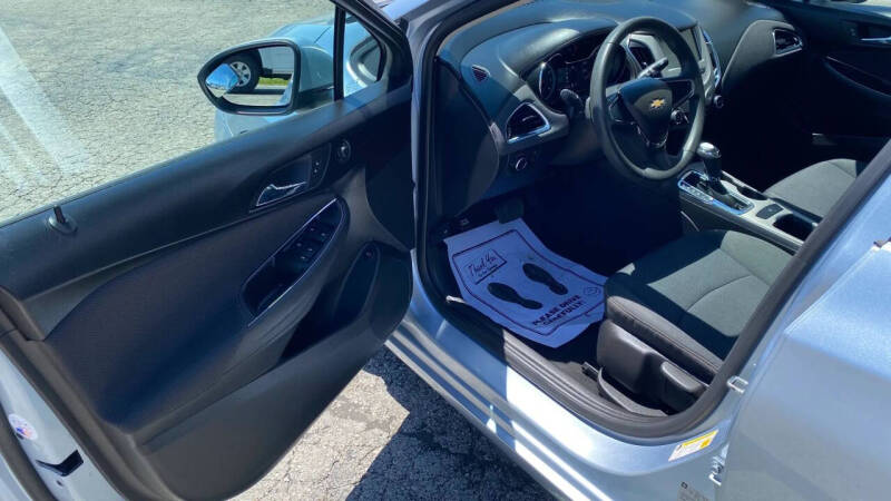 2017 Chevrolet Cruze LS Auto