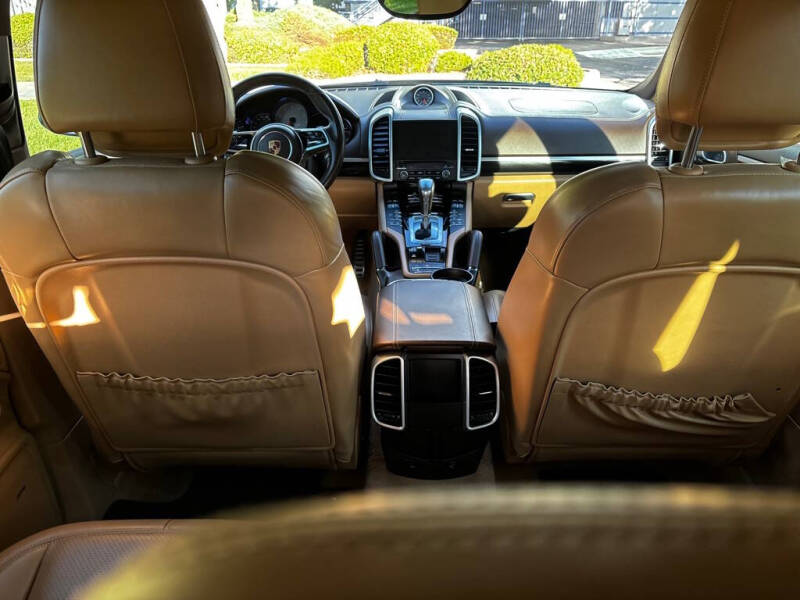 2018 Porsche Cayenne S