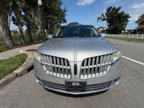 2010 Lincoln MKT