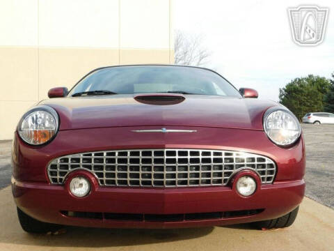 2004 Ford Thunderbird Deluxe