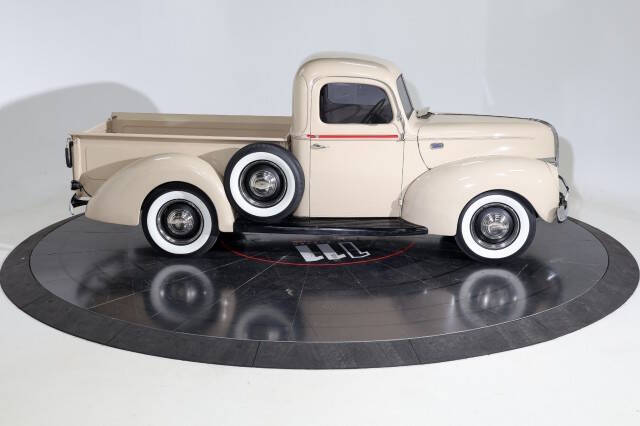 1941 Ford F-100