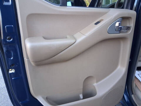 2007 Nissan Frontier LE