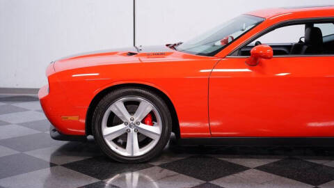 2008 Dodge Challenger SRT8