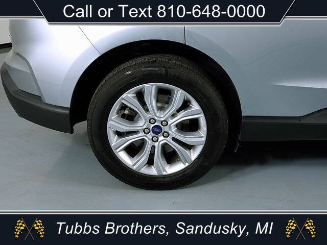 2022 Ford Edge Titanium