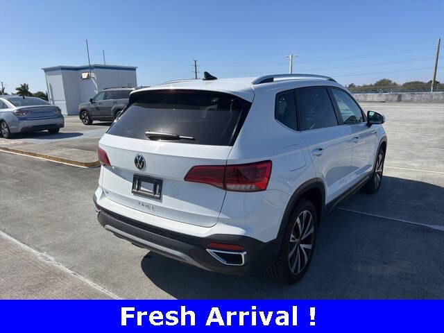 2024 Volkswagen Taos SE