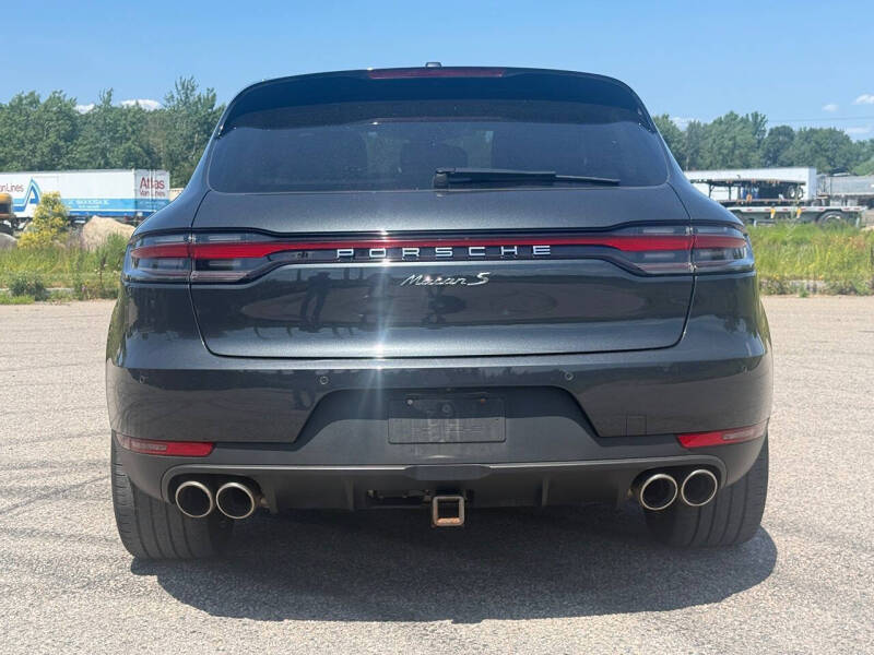 2020 Porsche Macan S