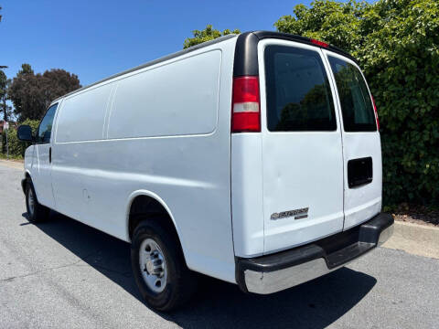 2013 Chevrolet Express 2500
