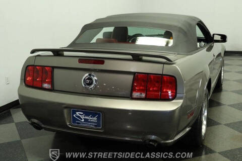 2005 Ford Mustang