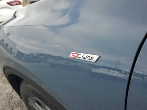 2025 Ford Escape Hybrid ST-Line