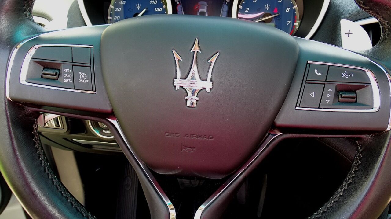 2015 Maserati Ghibli 35