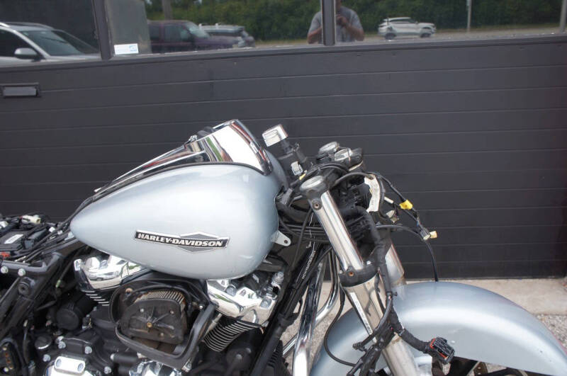 2023 Harley-Davidson Street Glide