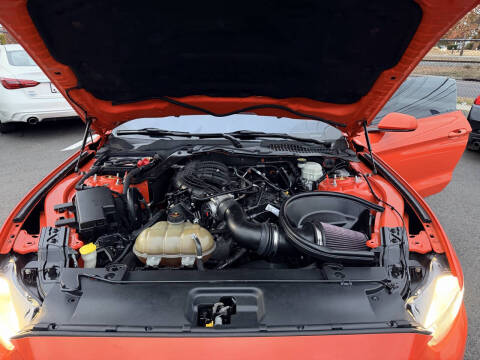 2016 Ford Mustang V6