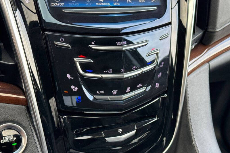 2019 Cadillac Escalade Premium Luxury