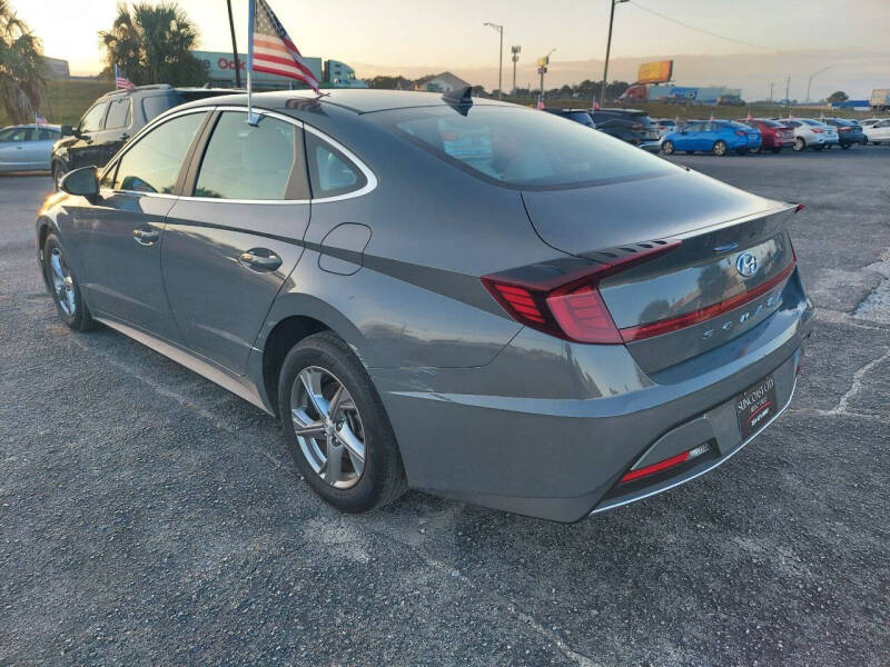 2023 Hyundai Sonata SE photo 4