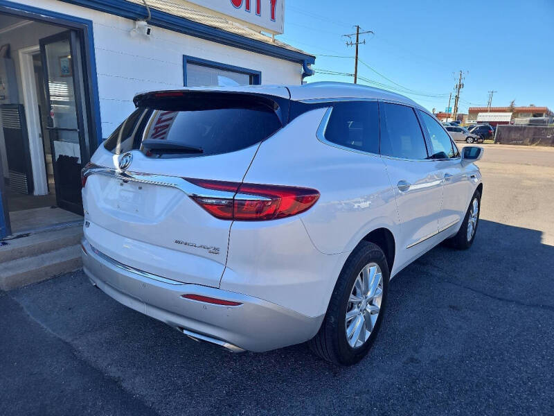 2018 Buick Enclave Essence