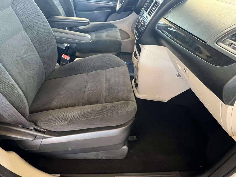 2016 Dodge Grand Caravan SE