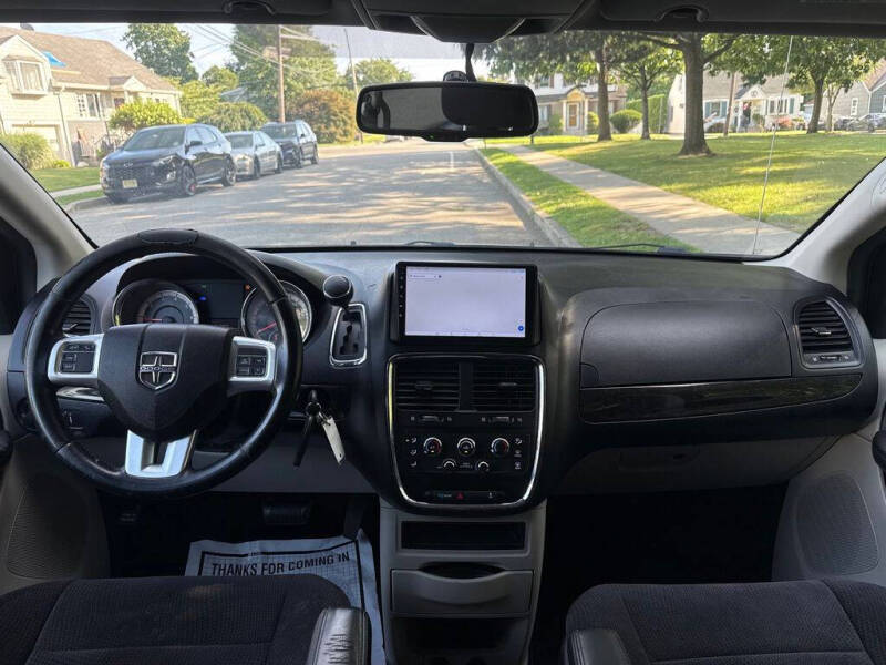 2013 Dodge Grand Caravan SE