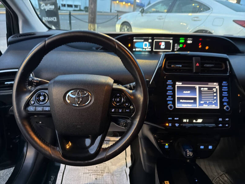 2020 Toyota Prius XLE