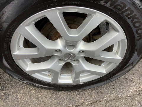 2011 Nissan Rogue S