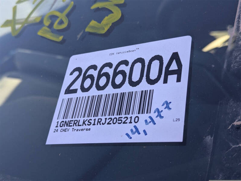 2024 Chevrolet Traverse RS