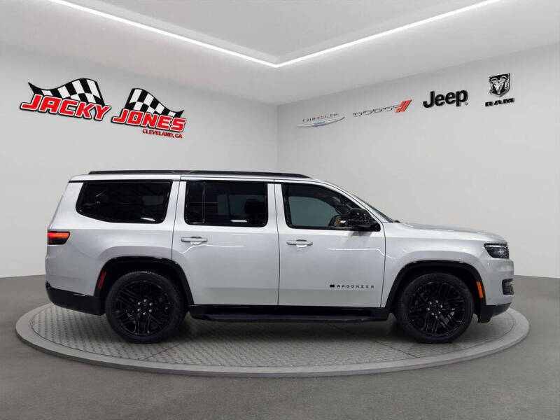 2024 Jeep Wagoneer Carbide