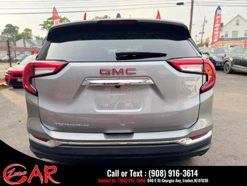 2024 GMC Terrain SLT