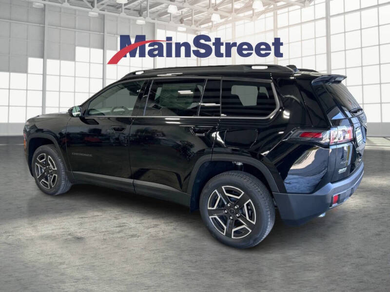 2026 Jeep Cherokee Laredo
