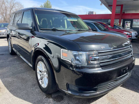 2013 Ford Flex for sale at Dynamite Deals LLC in Arnold MO