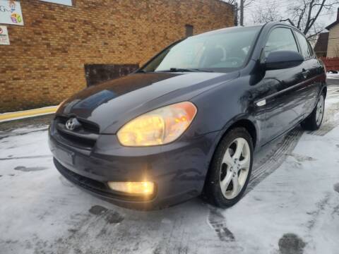 2008 Hyundai Accent for sale at Driveway Deals in Cleveland OH