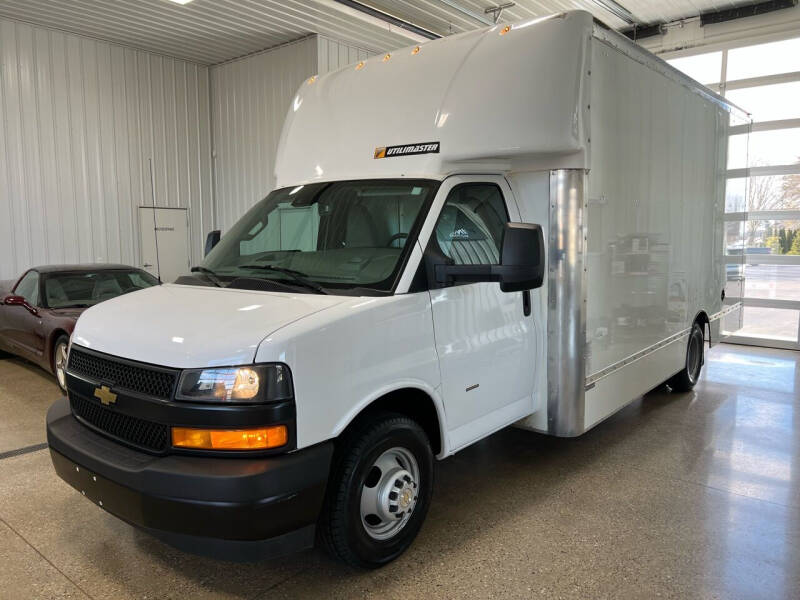 2021 Chevrolet Express for sale at PRINCE MOTORS in Hudsonville MI