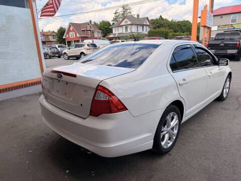2012 Ford Fusion SE