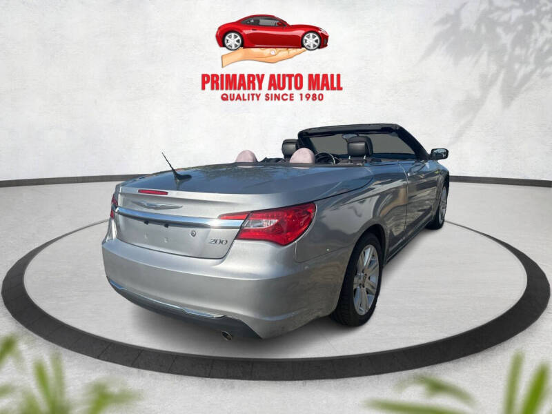 2013 Chrysler 200 Touring