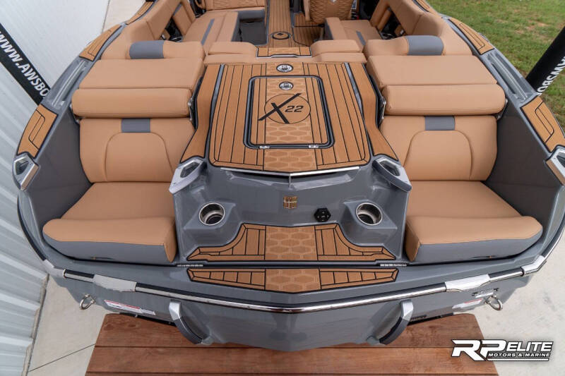 2025 MasterCraft X22
