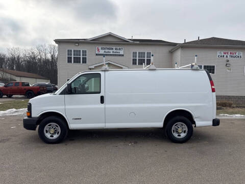 2006 Chevrolet Express for sale at SOUTHERN SELECT AUTO SALES in Medina OH