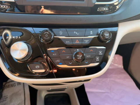 2019 Chrysler Pacifica Touring Plus
