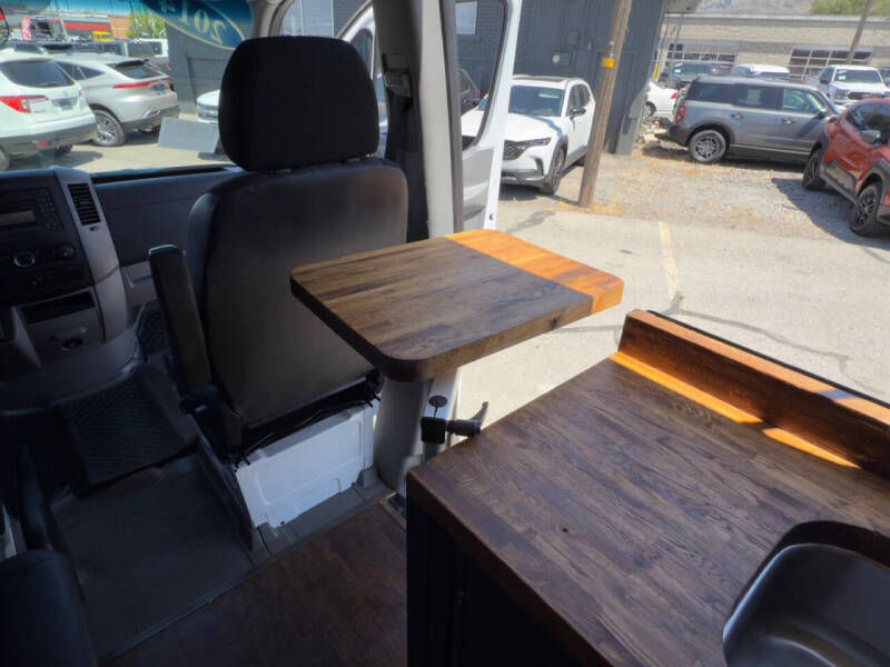 2014 Mercedes-Benz Sprinter 2500