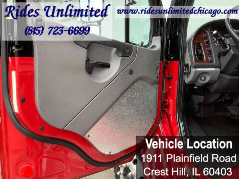 2015 Freightliner M2 106
