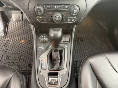 2022 Jeep Cherokee Trailhawk
