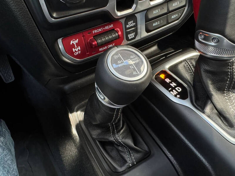 2024 Jeep Gladiator