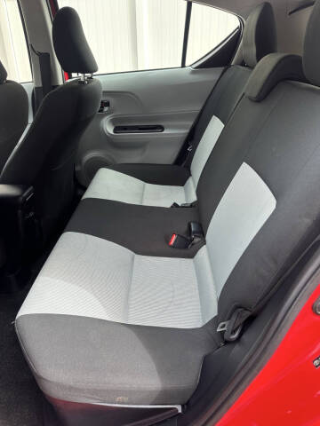 2012 Toyota Prius c Three